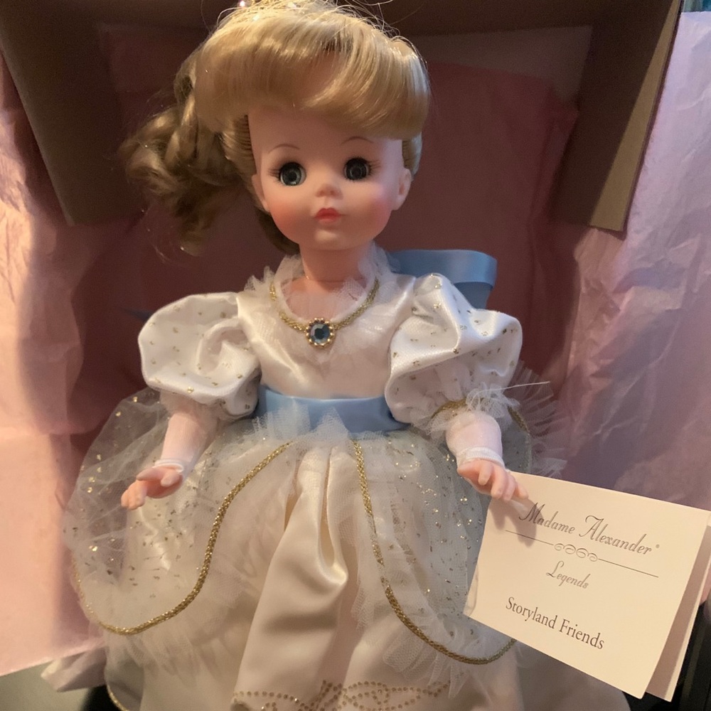 Madame Alexander Cinderella